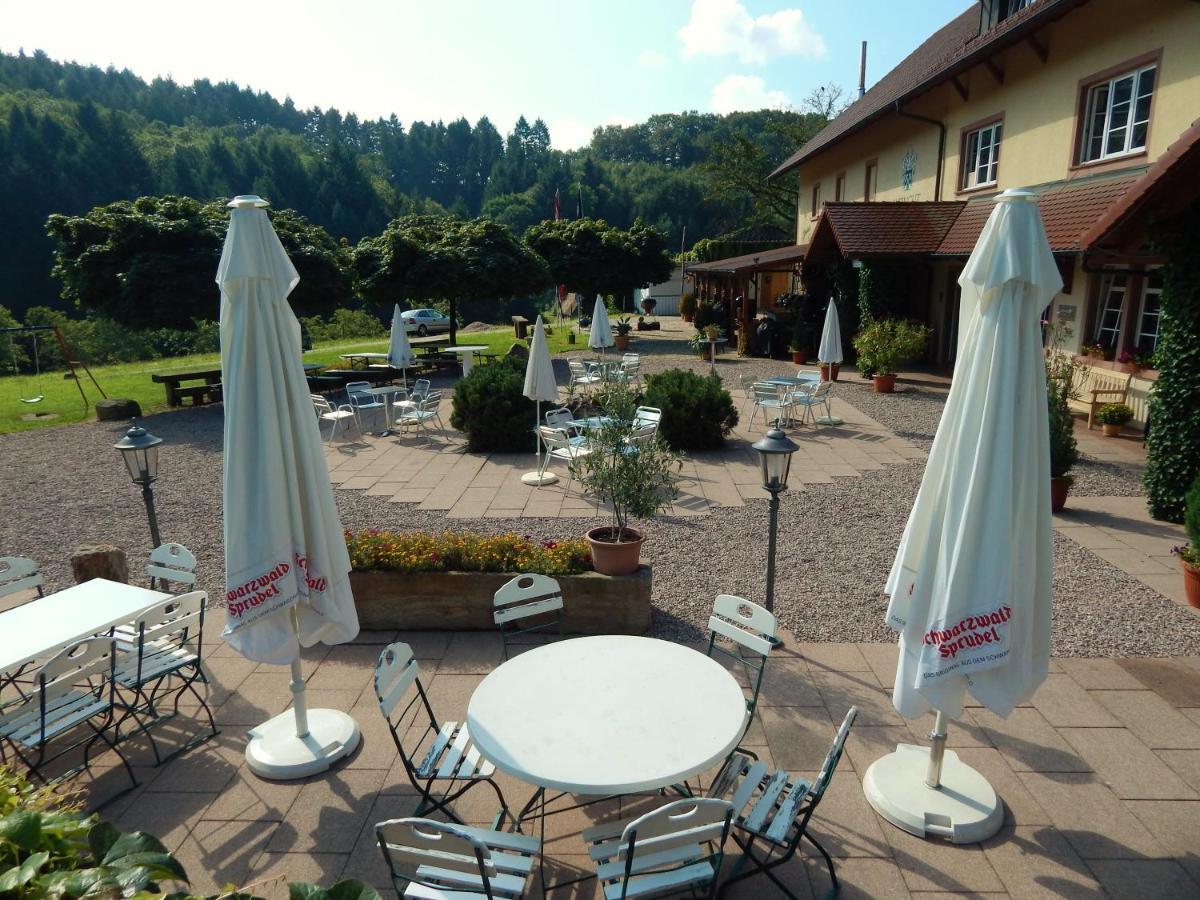 Wein Lodge Durbach - Gruppenhaus Weingut Neveu Esterno foto